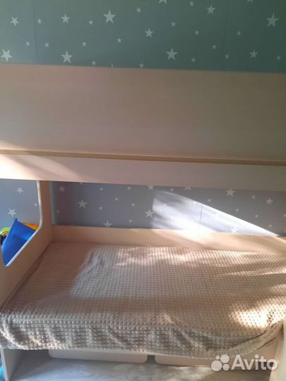 Детская двухярусная кровать с матрасом бу