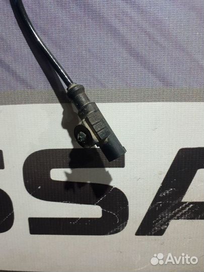 Датчик abs абс задний Nissan note E11 Лев