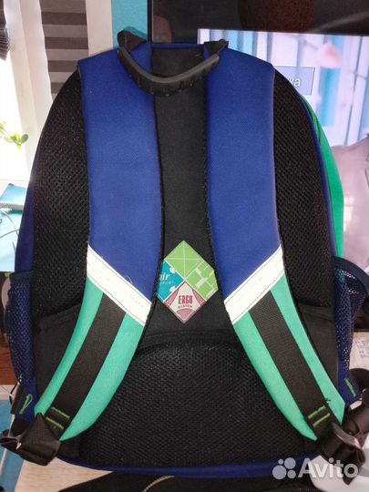 Школьный рюкзак