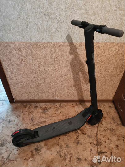 Ninebot Kickscooter ES2