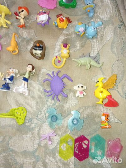 Игрушки из киндеров пакетом