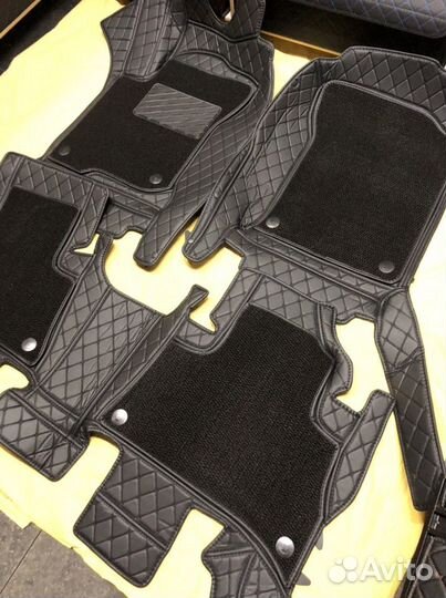 Автоковрики из экокожи 3D на toyota LC Prado