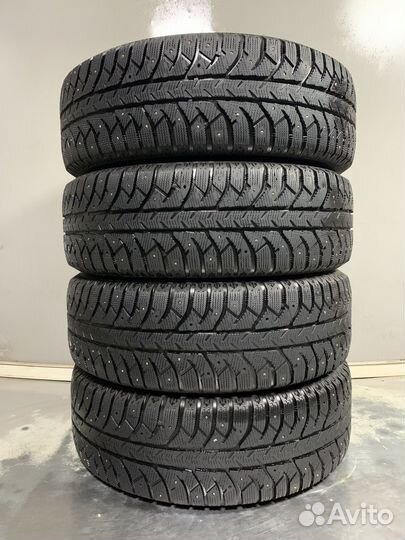 Bridgestone Ice Cruiser 7000S 235/65 R17 108T