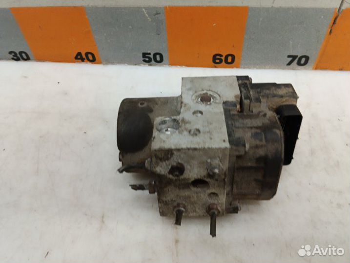 Блок ABS (насос) Nissan Primera P11 1.8 2000
