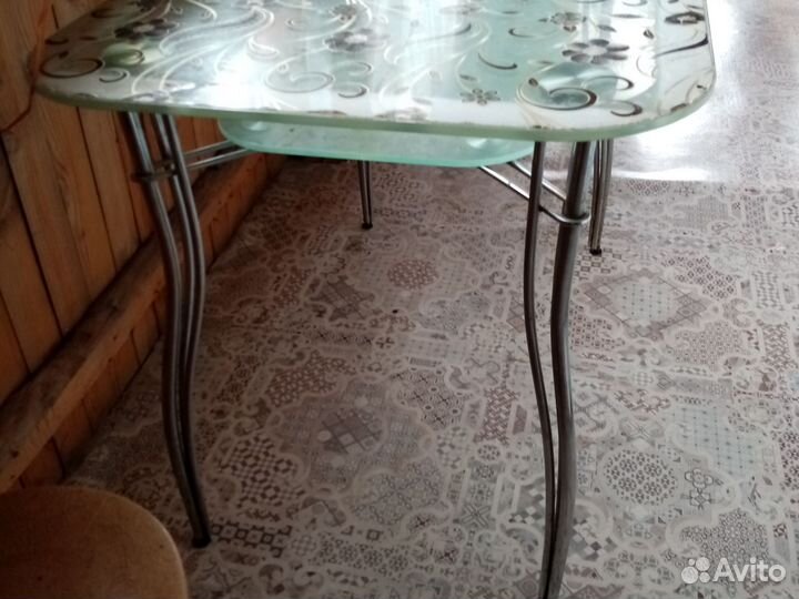 Кухонный стол бу