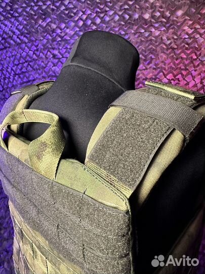 Бронежилет с плитами и баллистикой