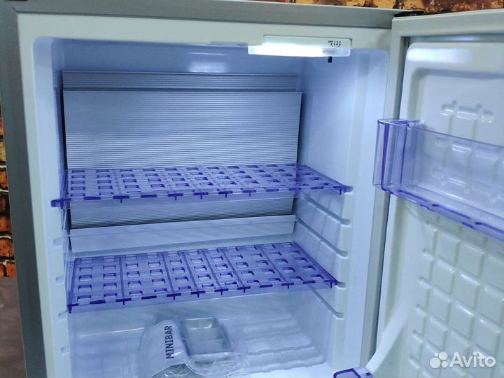 Мини бар холодильник