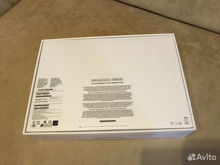 Коробка от Apple MacBook Air
