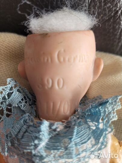 Антикварная немка