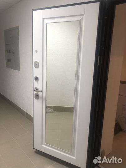 Входная дверь компании Юнион