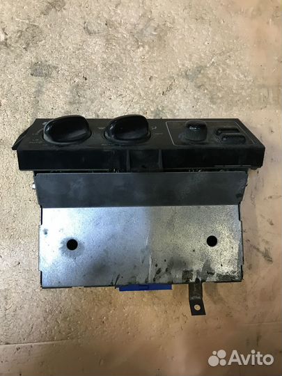 Блок управления печкой Jeep Grand Cherokee ZJ