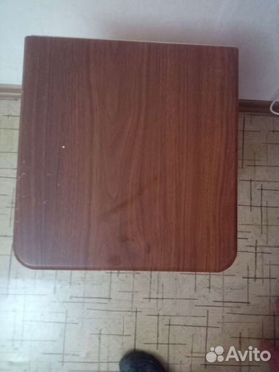 Тумба прикроватная