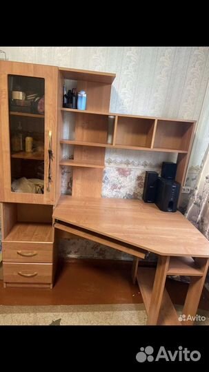 Компьютерный стол