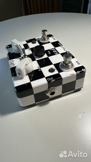 Педаль Homebrew Electronics Ultimate Fuzz Octave