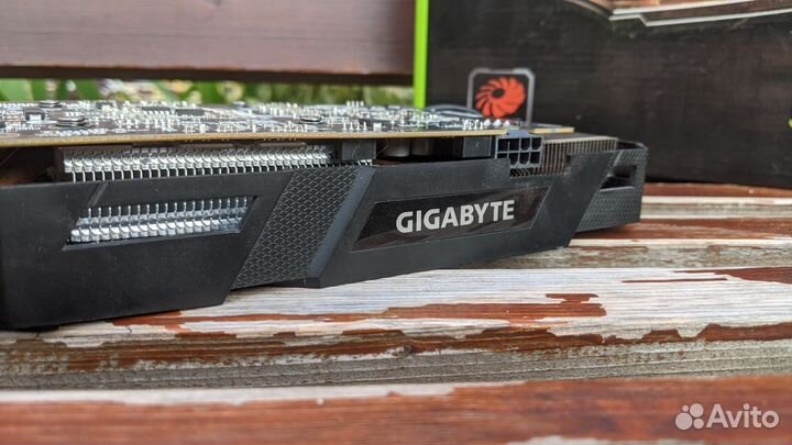 Gtx 1070 ti Gigabyte Windforce 8gb