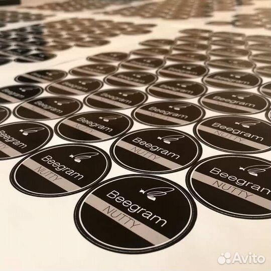 Печать наклеек стикеров этикеток