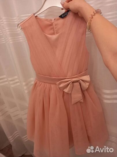 Платье на девочку