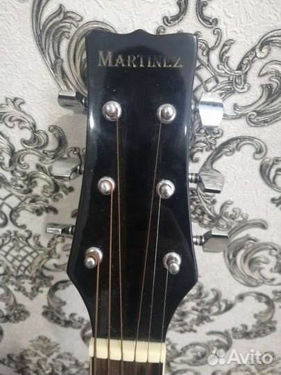 Акустическая гитара бу martinez