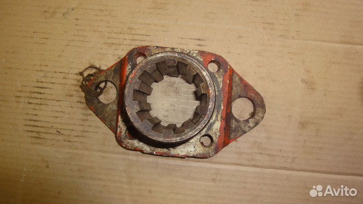 Вилка кардана дт 77.36.101-1