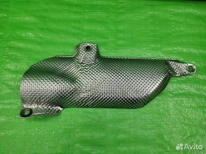 Экран тепловой правый Jeep Grand Cherokee 10-22