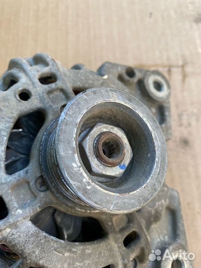 Генератора Volkswagen Polo 5 Skoda Rapid 1