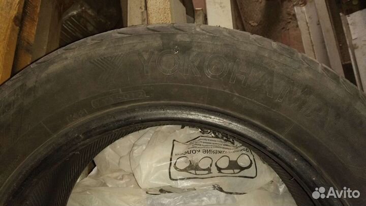 Yokohama C.Drive 2 AC02 215/60 R16