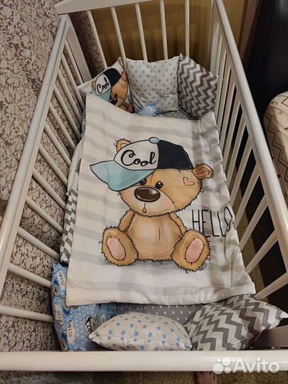 Бортики и одеяло в кроватку