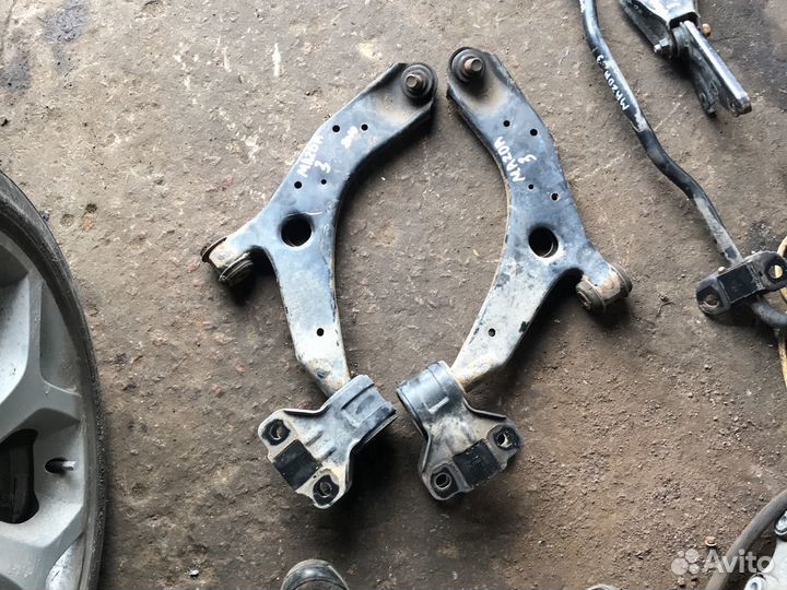 Передние рычаги мазда 3 2010 года
