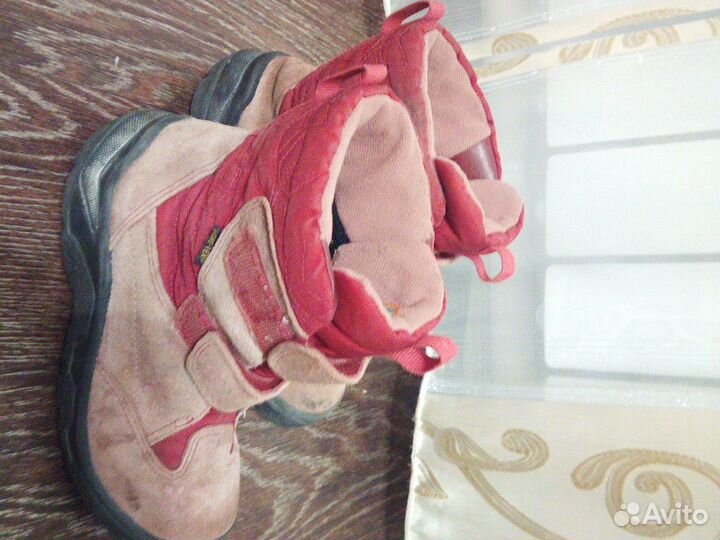 Кроссовки на роликах, р. 35