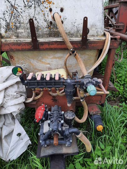 Опрыскиватель прицепной оп 2000