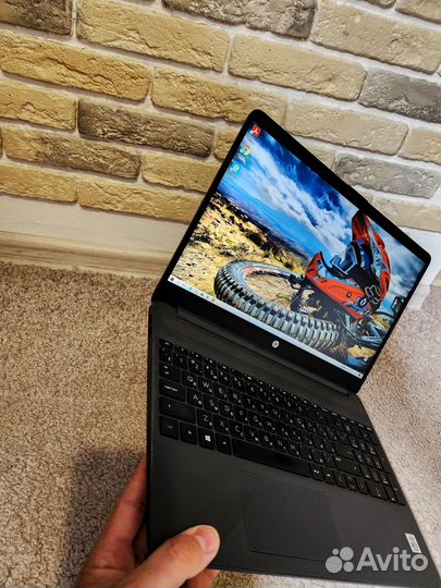 Крутой ультрабук HP Laptop 15s