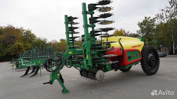 Разбрасыватель удобрений Технополь YUKON 3000,9, 2023