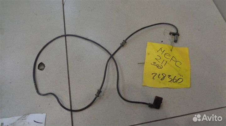 Датчик ABS задний Mercedes Benz E-Сlass W211 2002