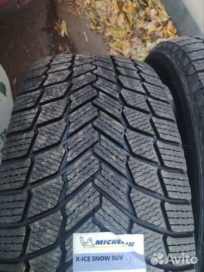 Michelin X-Ice Snow SUV 275/45 R21 110T