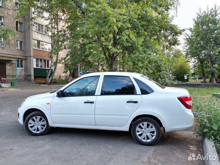 LADA Granta, 2015