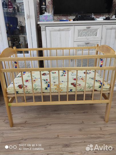 Детская кроватка