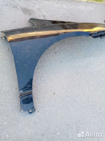 Крыло Хонда Одиссей RB1