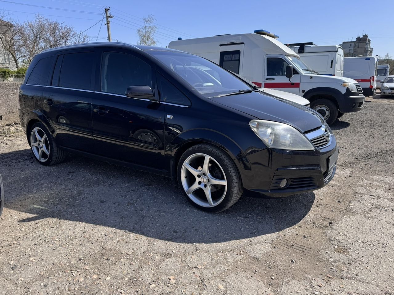 Opel Zafira: фото владельца