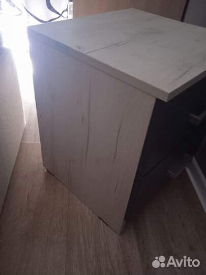 Тумбочка прикроватная бу