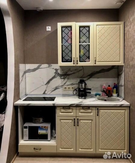 Кухня белая модульная новая