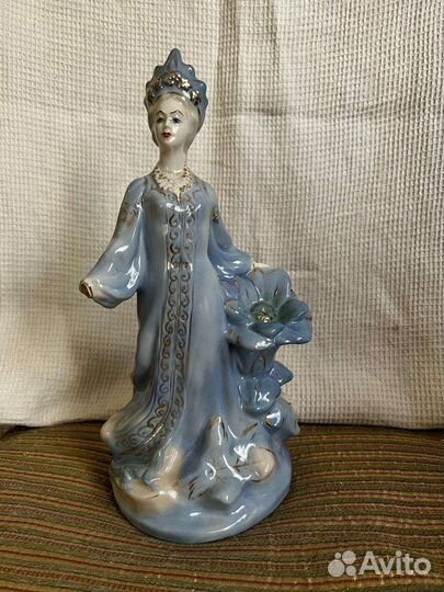 Статуэтка Хозяйка медной горы гжель
