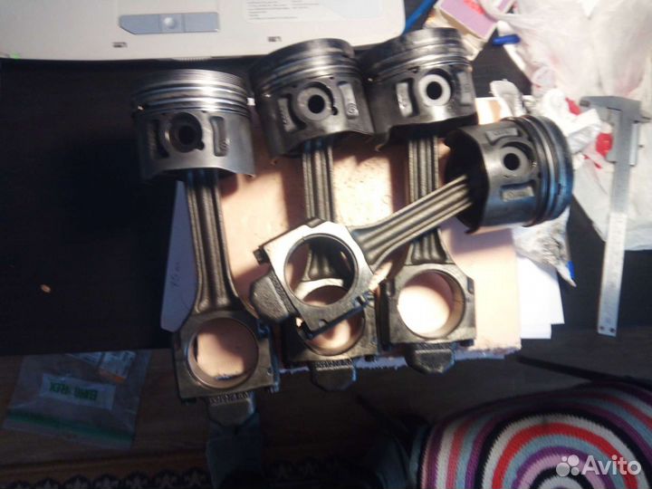 Поршня с шатунами Volkswagen t4, коленвал в налич