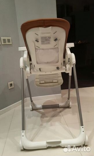 Стул для кормления hb