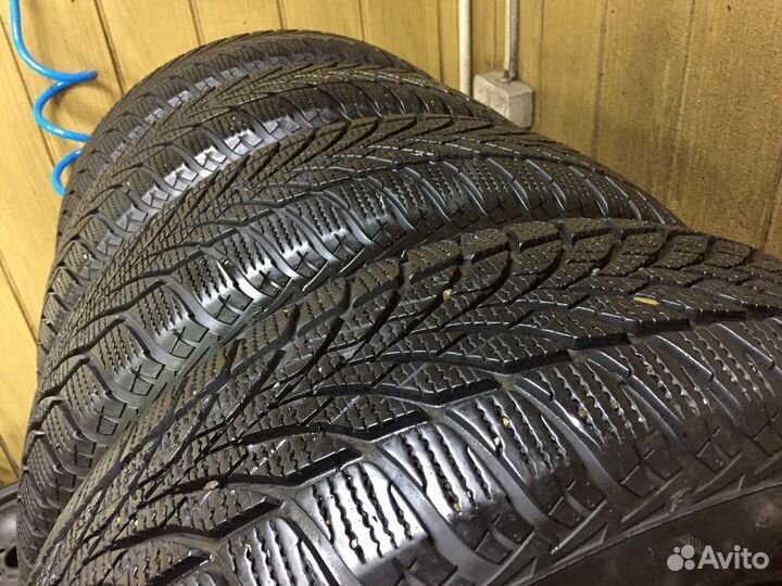Goodyear UltraGrip Ice 2 195/65 R15