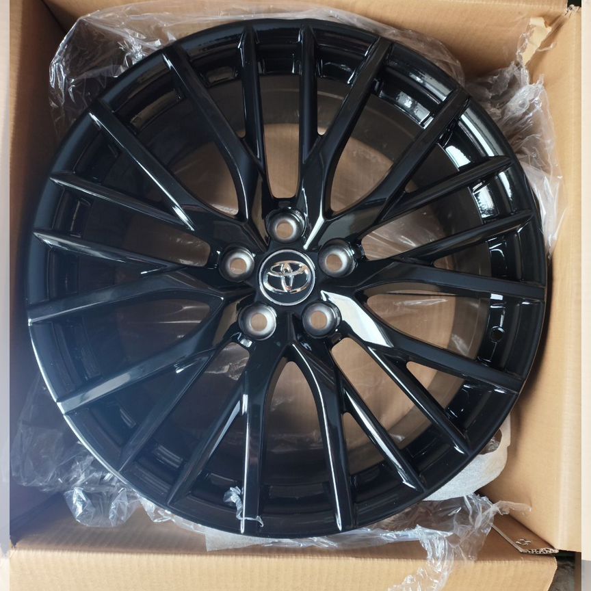 Литые диски Toyota 8.5×R19 5×114.3