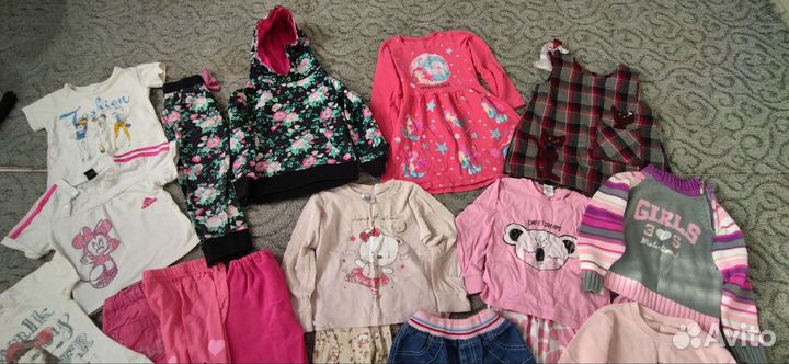 Одежда для девочки пакетом 104 -110