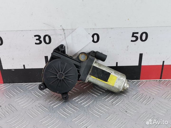 Моторчик стеклоподъемника Ford Focus 1998