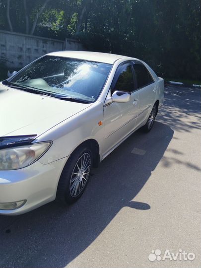 Toyota Camry 2.4 AT, 2002, 300 000 км