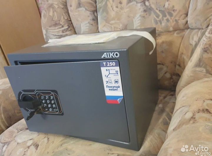 Сейф Aiko T-250 EL