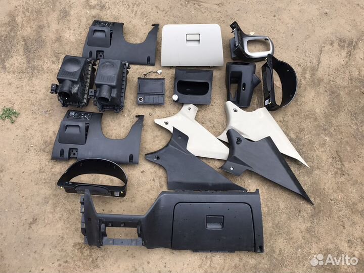 Пластик салона geely emgrand ec7